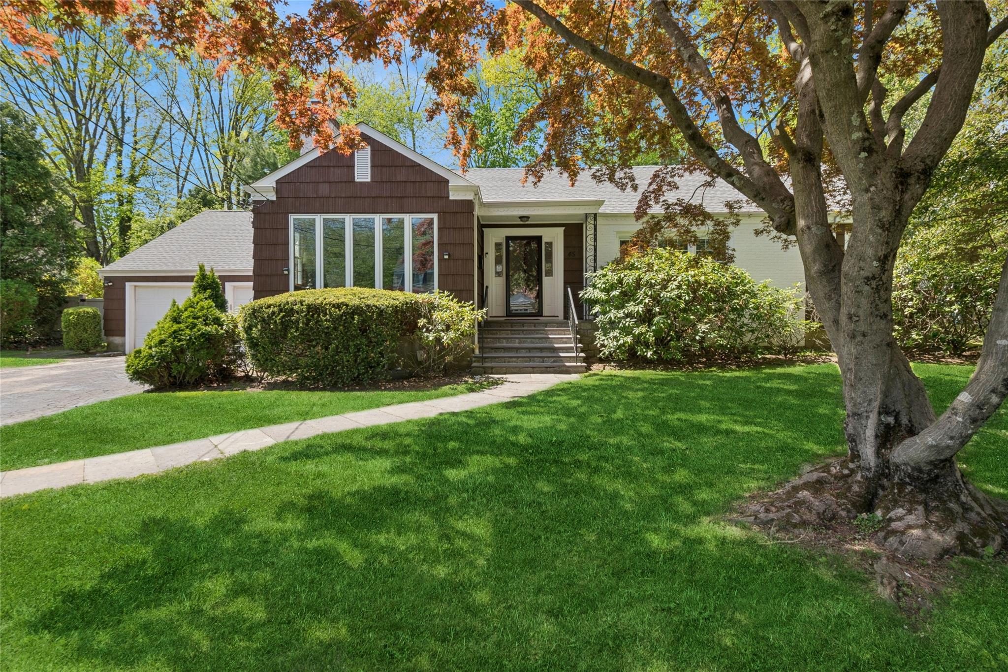 45 Richbell Road, White Plains, NY 10605