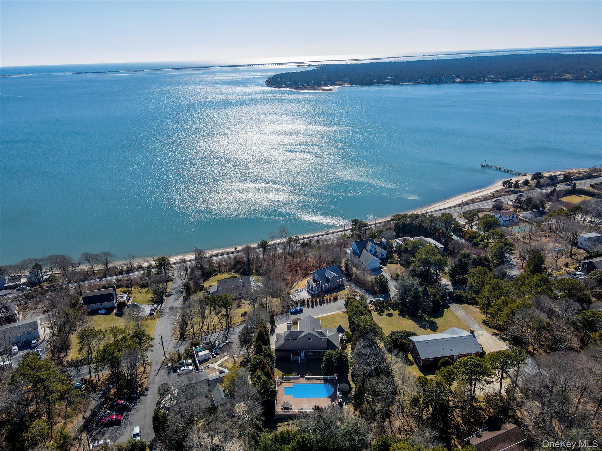 5 High Road, Hampton Bays, NY 11946