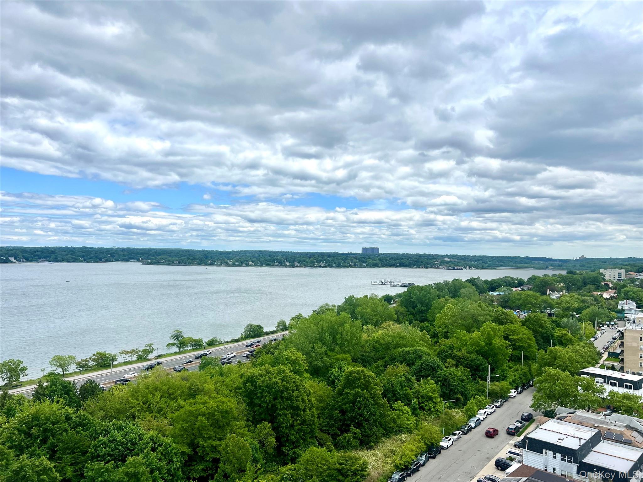 18-15 215th # 15R, Bayside, NY 11360