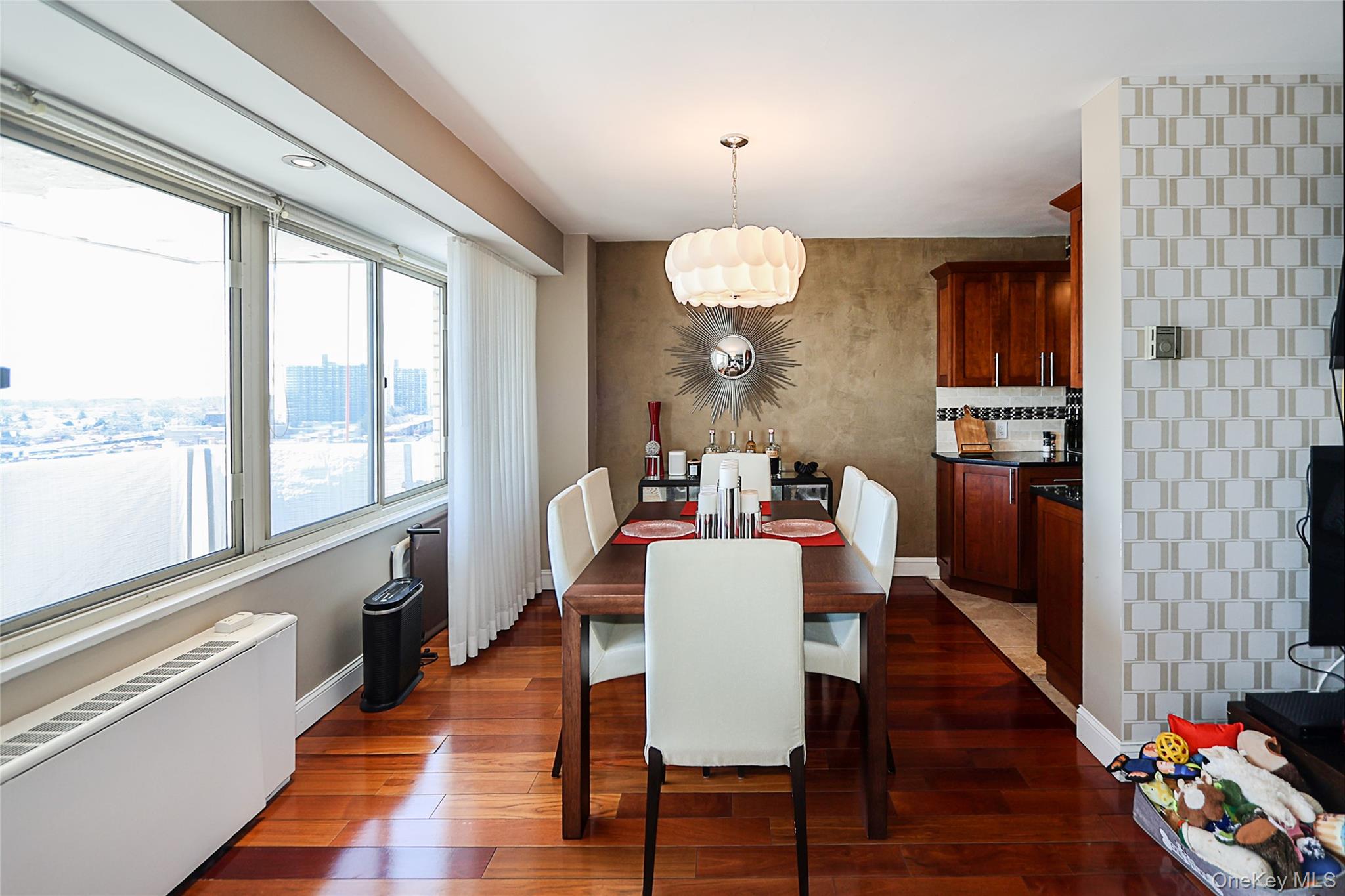 18-15 215th # 15R, Bayside, NY 11360