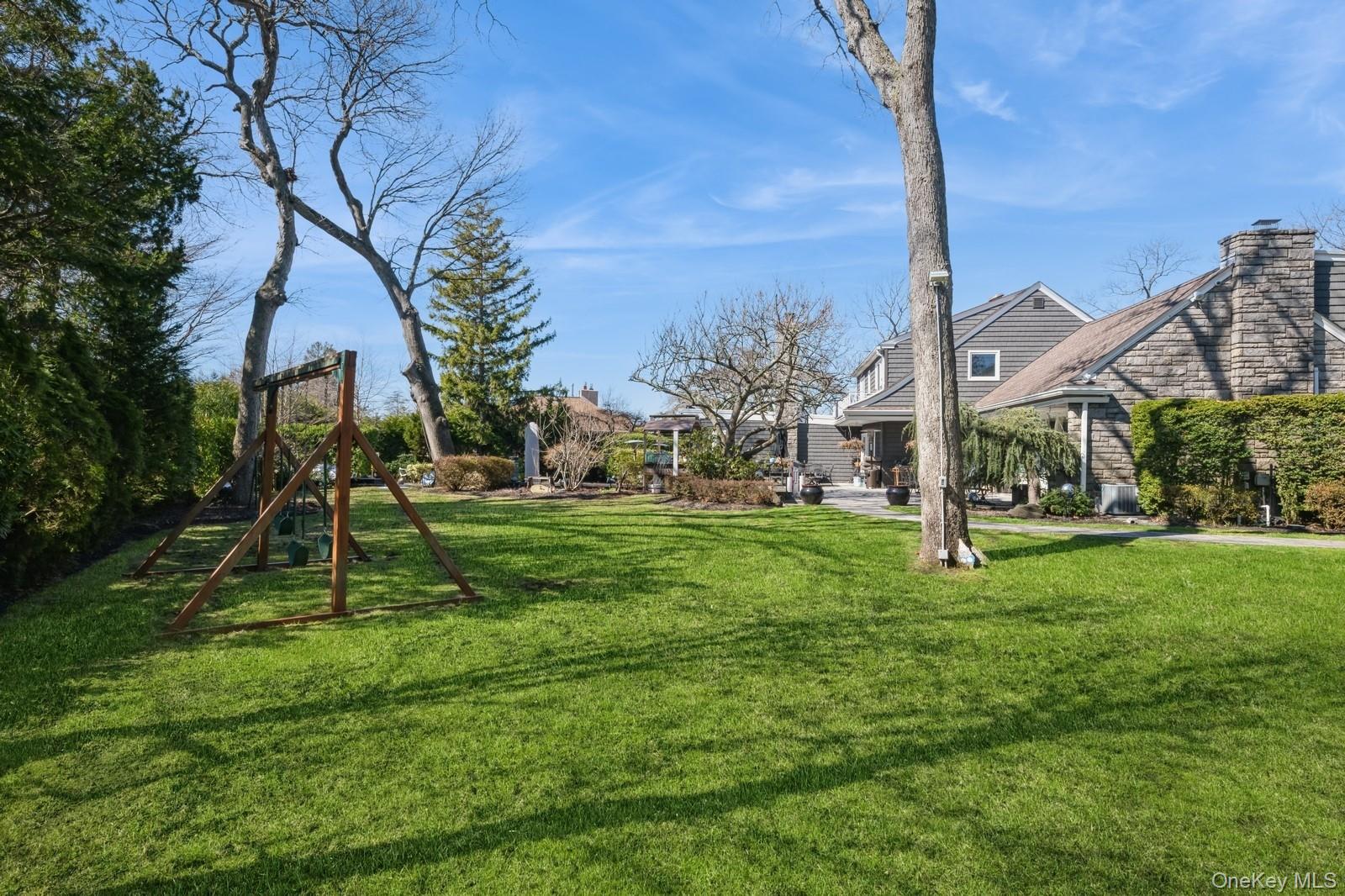 123 Barrett Road, Lawrence, NY 11559