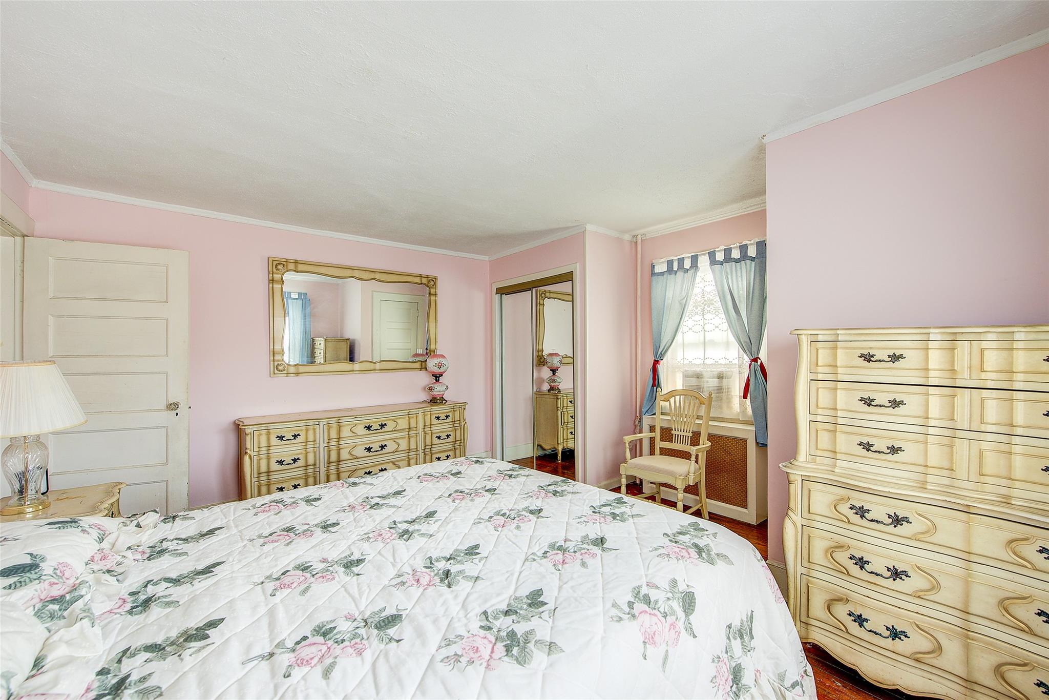 33-53 210 Street, Bayside, NY 11361
