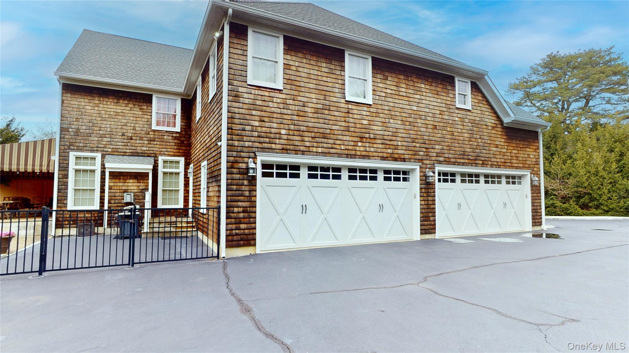 69 Old Depot Road, Quogue, NY 11959