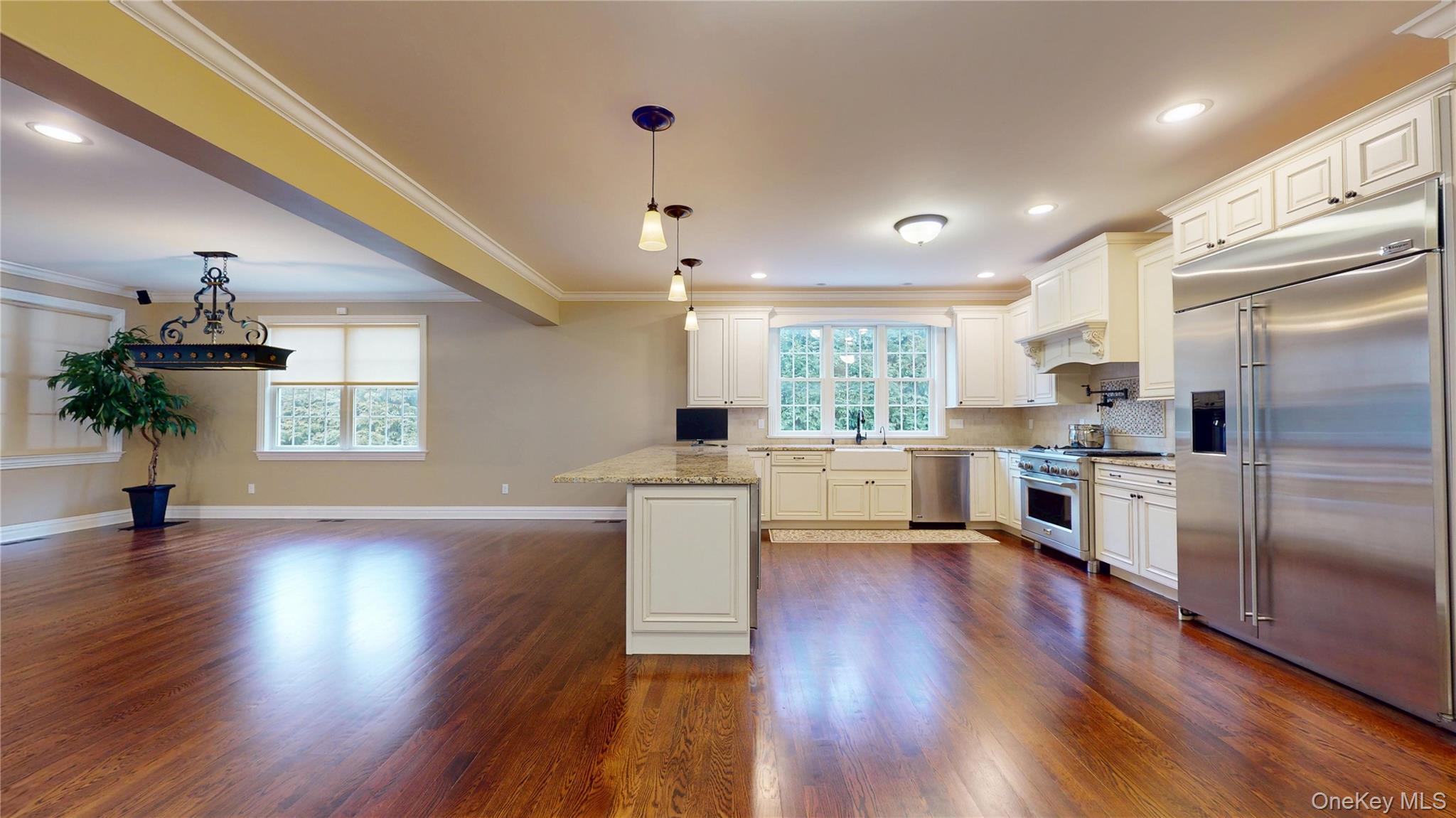 69 Old Depot Road, Quogue, NY 11959