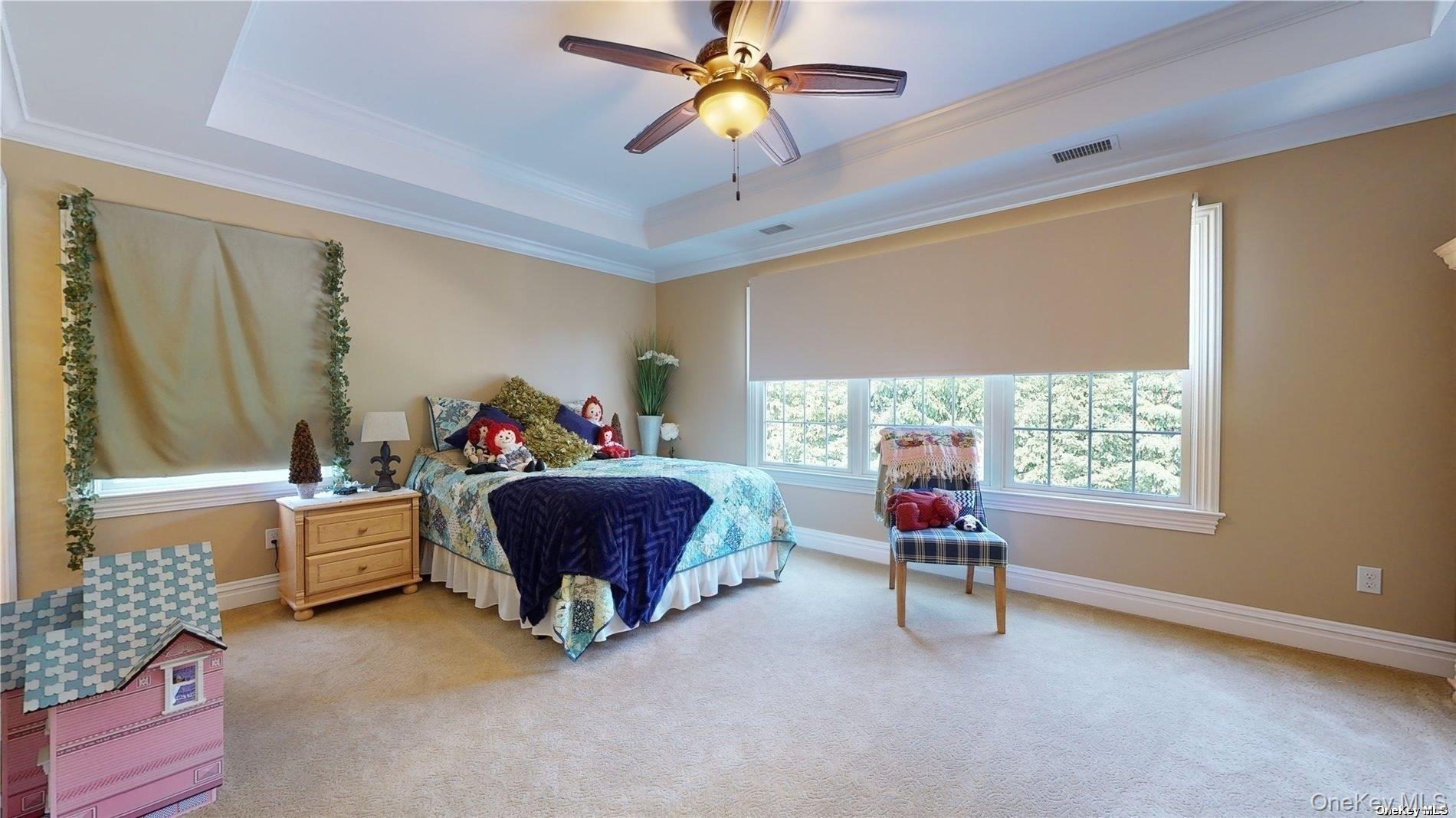 69 Old Depot Road, Quogue, NY 11959