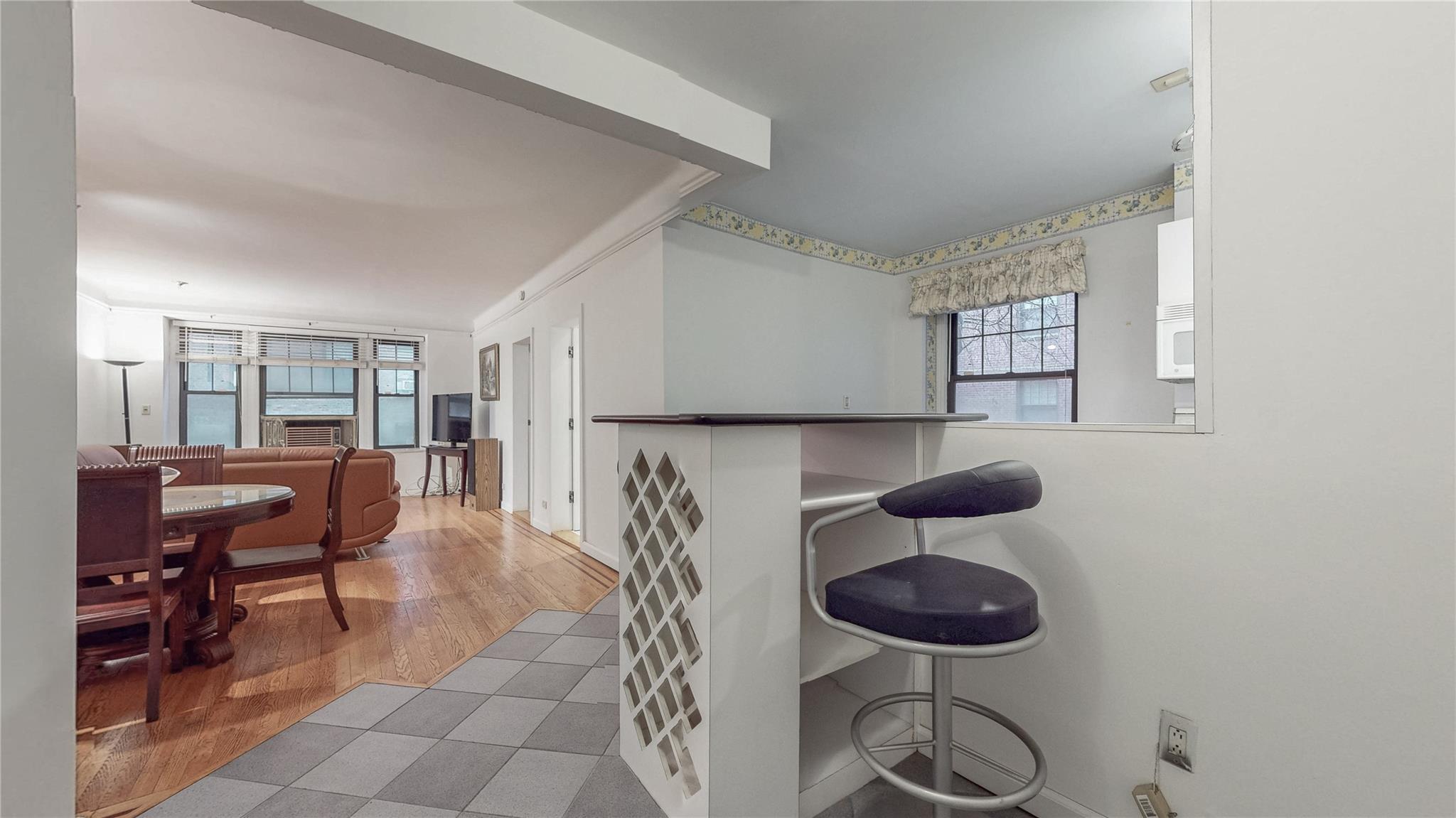 109-14 Ascan Avenue # 1D, Forest Hills, NY 11375