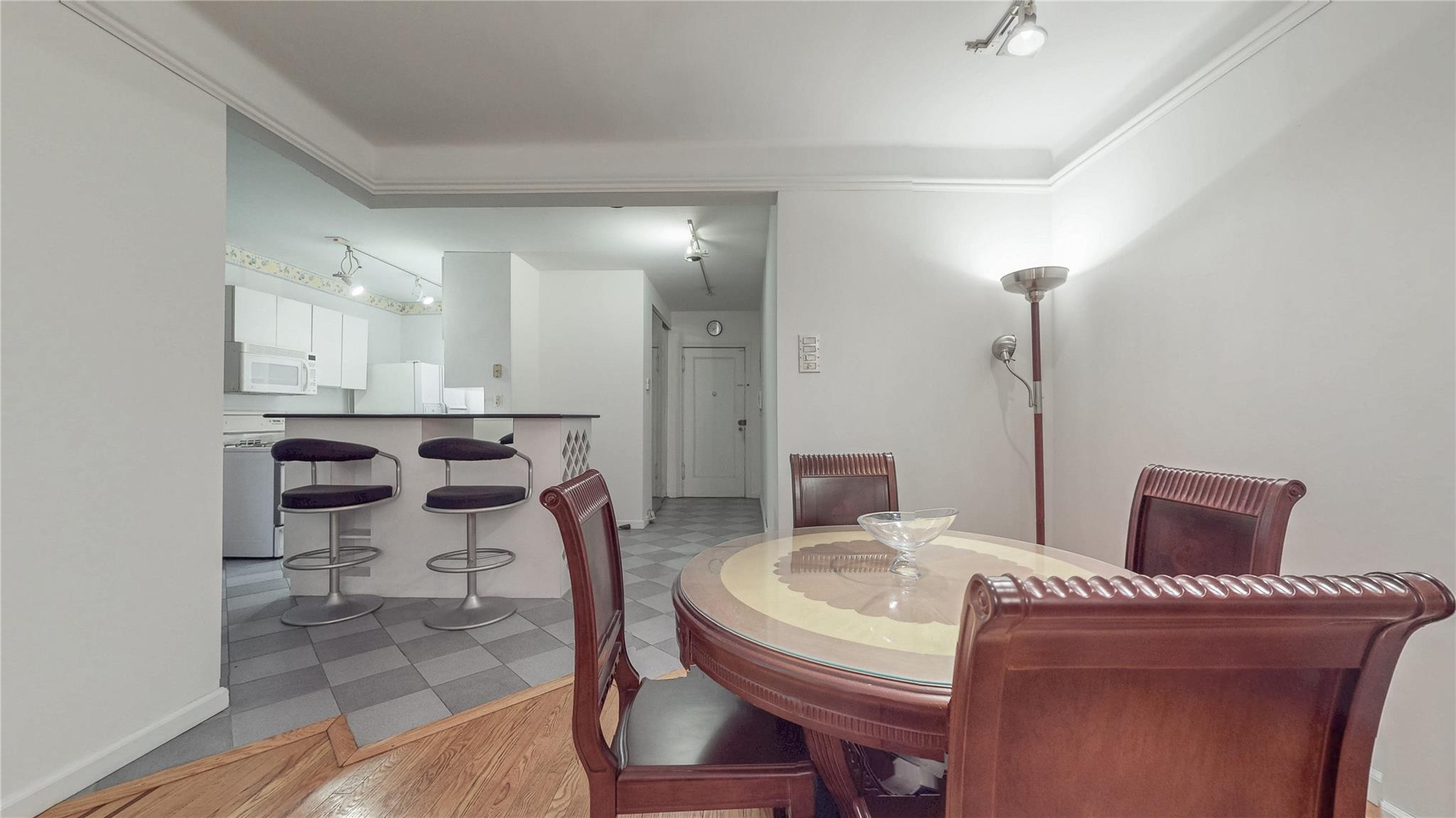 109-14 Ascan Avenue # 1D, Forest Hills, NY 11375