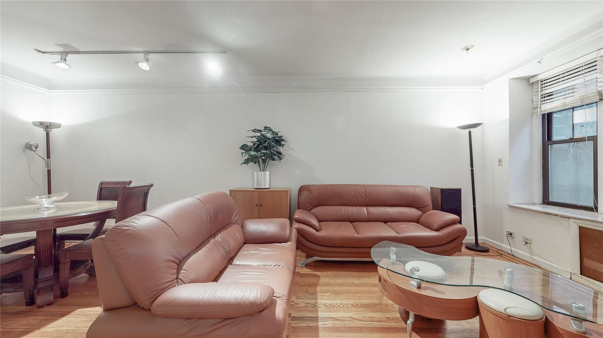 109-14 Ascan Avenue # 1D, Forest Hills, NY 11375