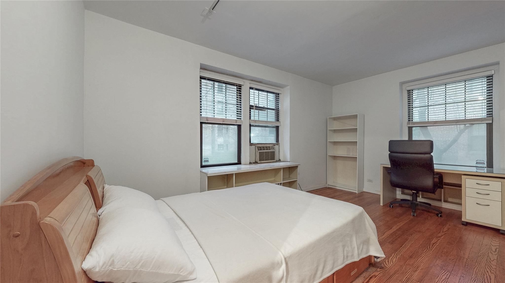 109-14 Ascan Avenue # 1D, Forest Hills, NY 11375