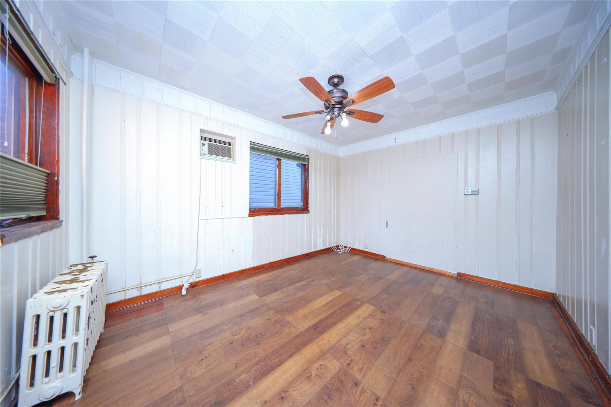 1433 Bay Ridge Parkway, Brooklyn, NY 11228