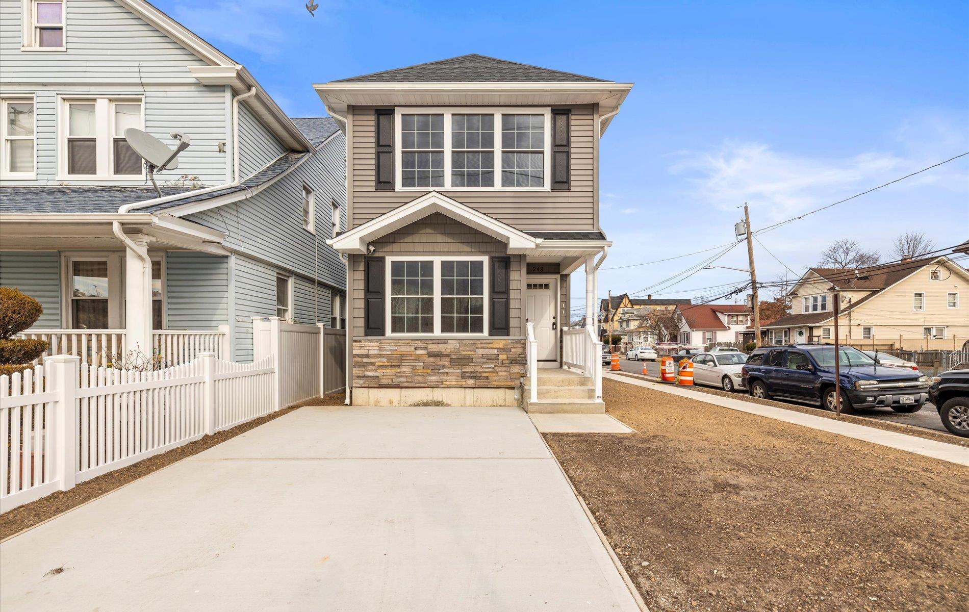 248 Main Street, Hempstead, NY 11550
