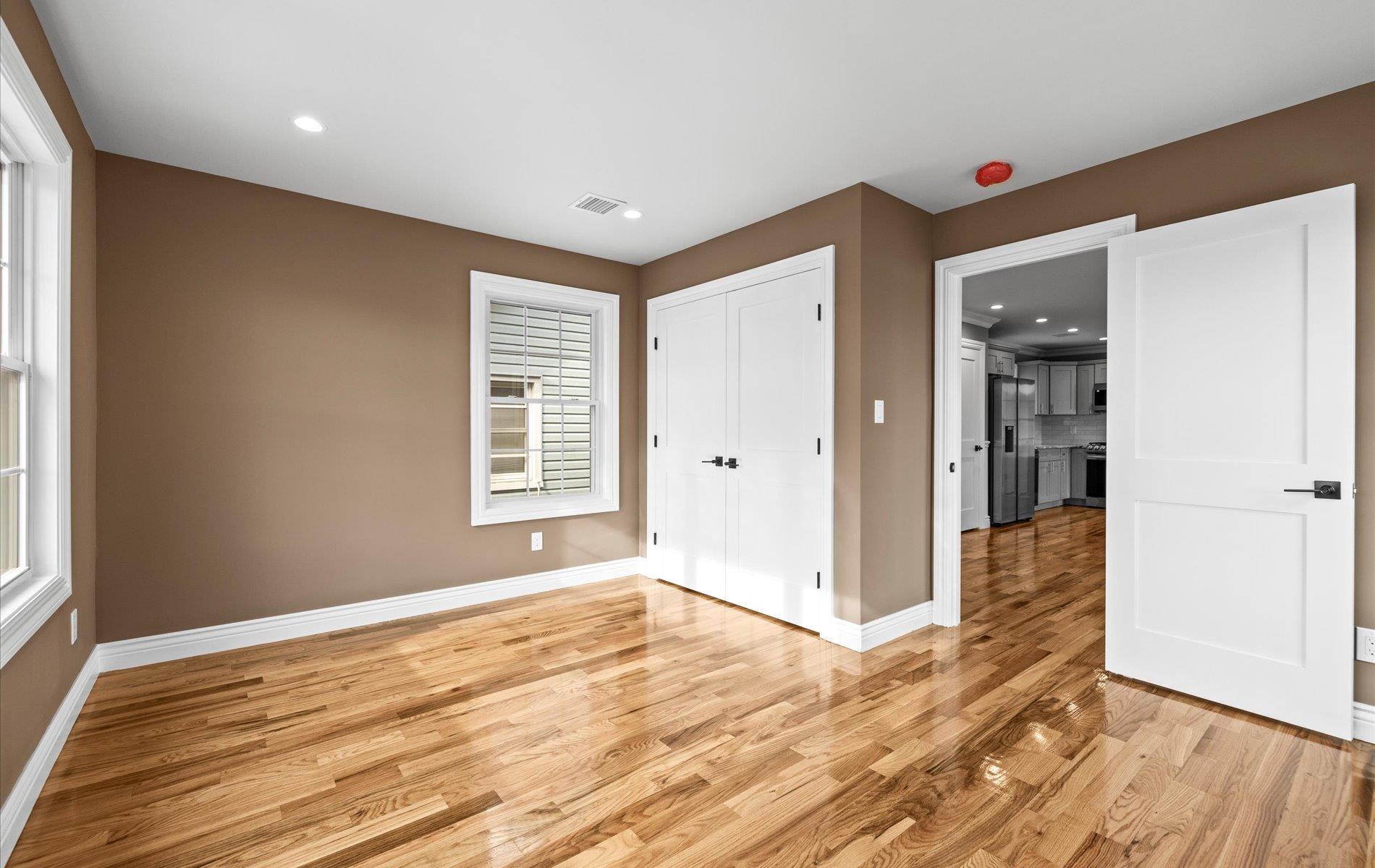 248 Main Street, Hempstead, NY 11550
