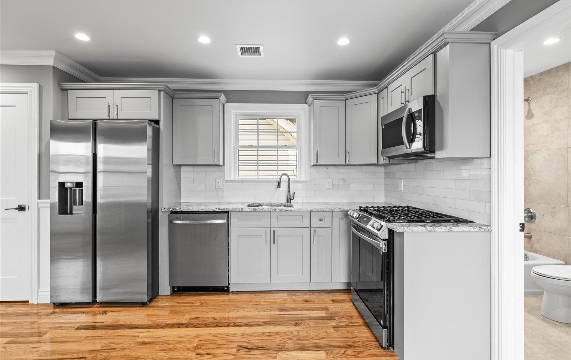 248 Main Street, Hempstead, NY 11550