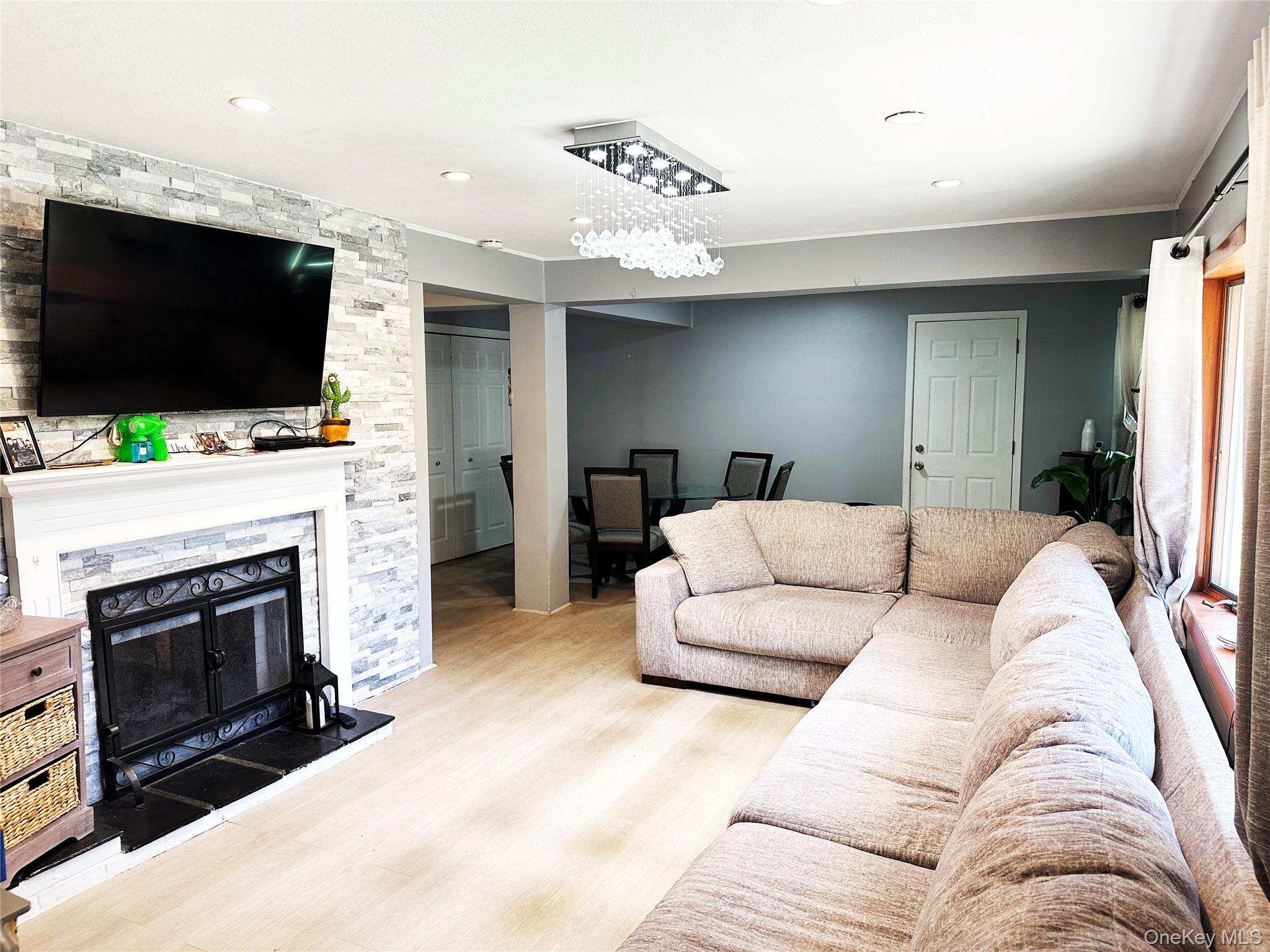 94 Mallard Road, Levittown, NY 11756