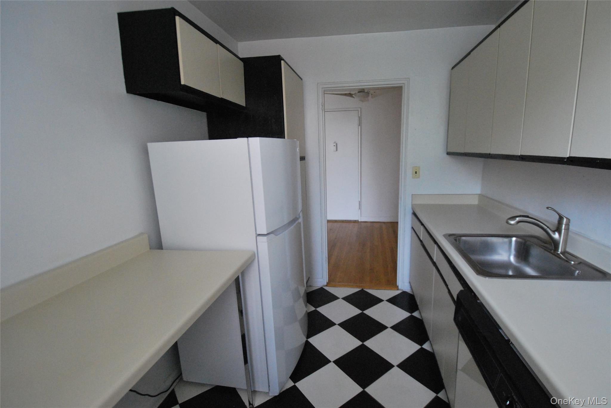 3 Sadore Lane # 5C, Yonkers, NY 10710