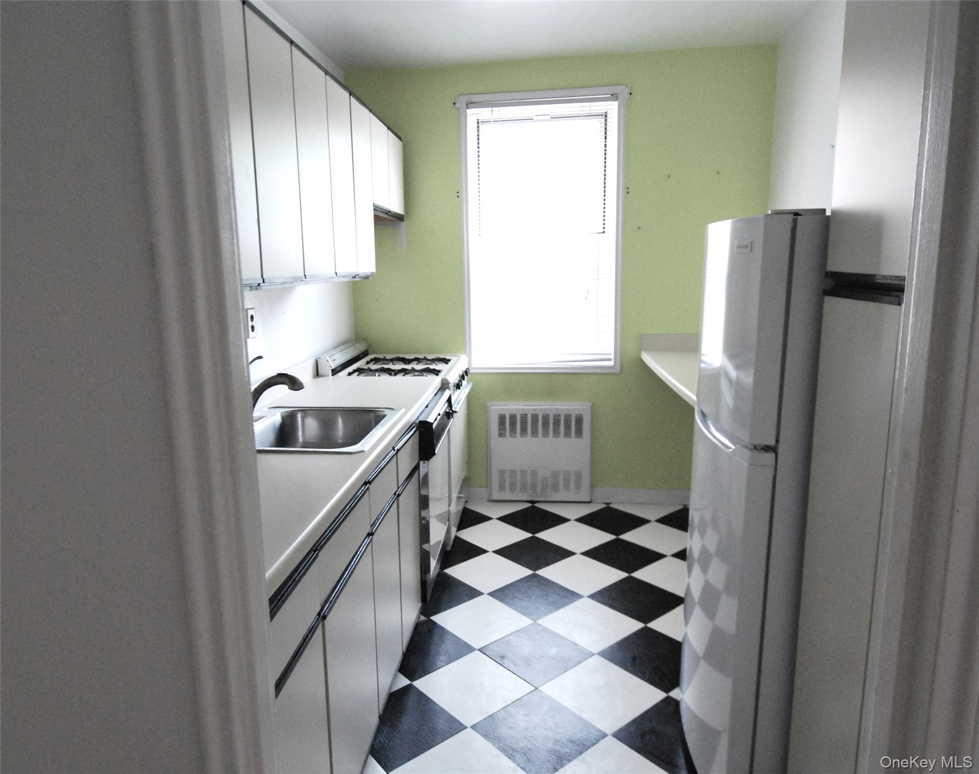 3 Sadore Lane # 5C, Yonkers, NY 10710