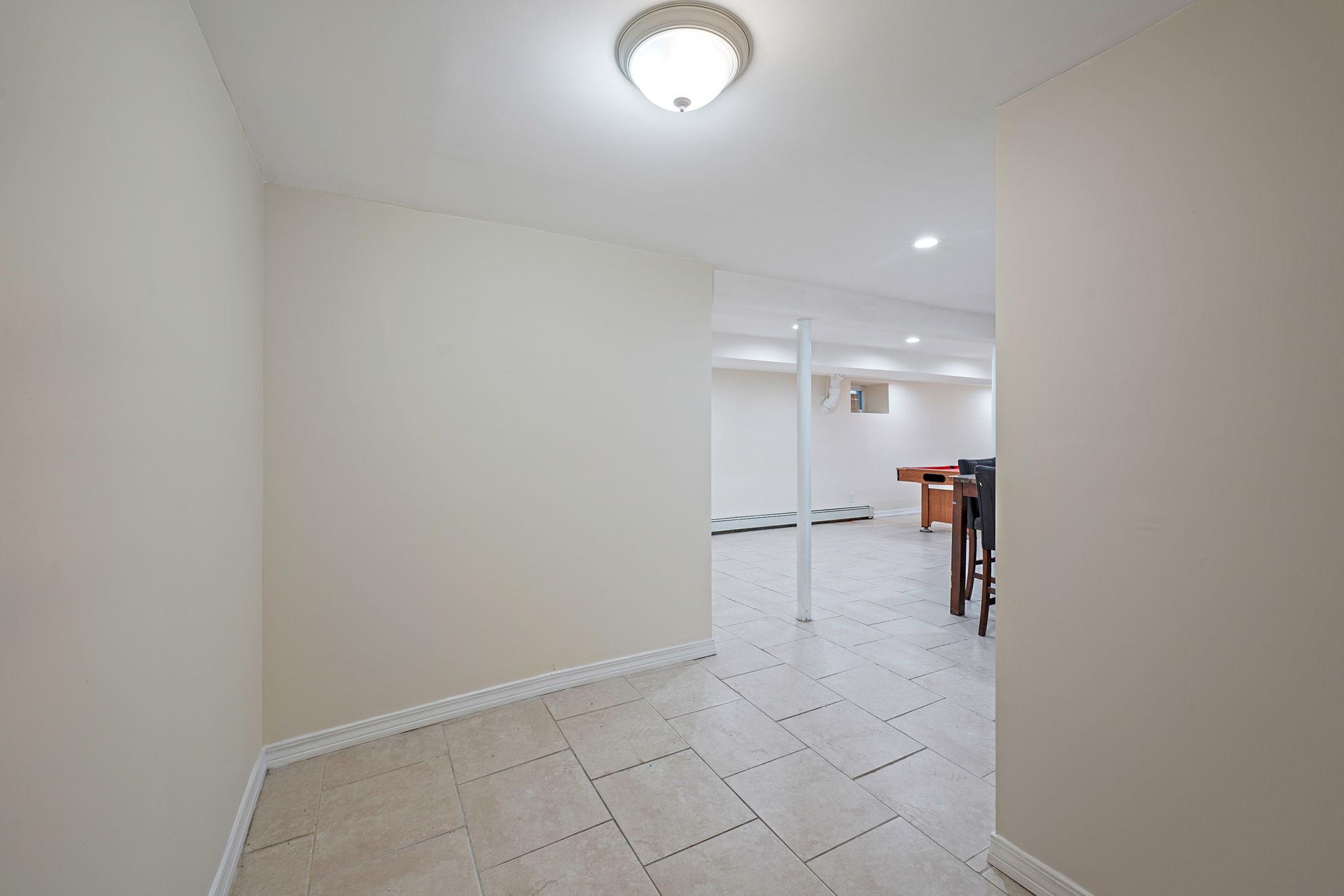 121-16 198th Street, Springfield Gardens, NY 11413