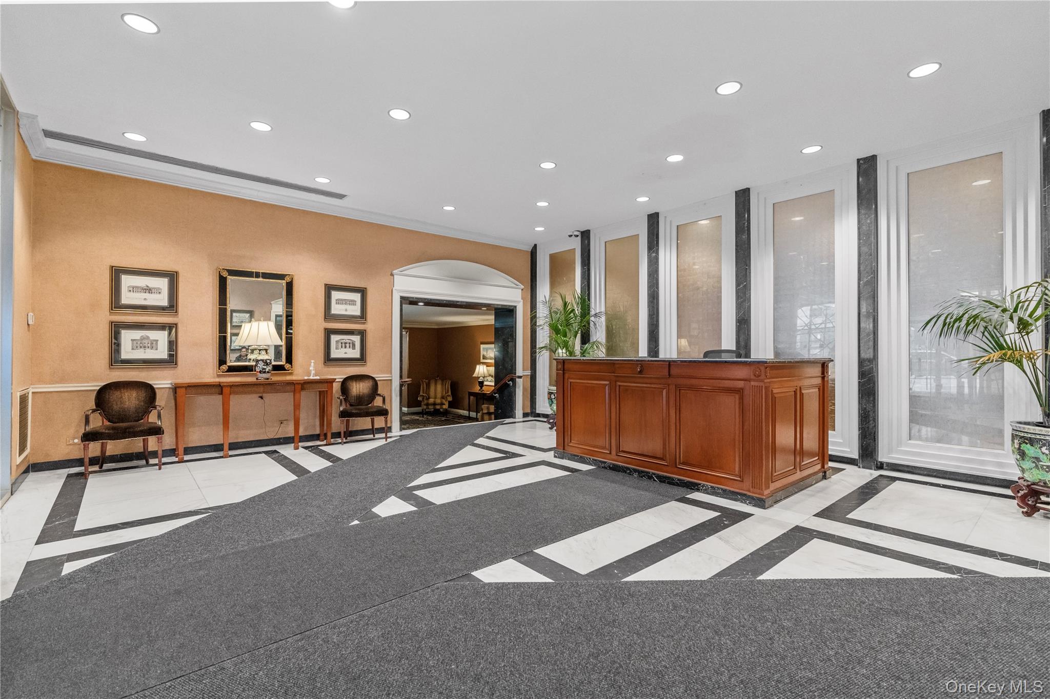 50 Sutton Sutton Place S # 19F, New York (Manhattan), NY 10022