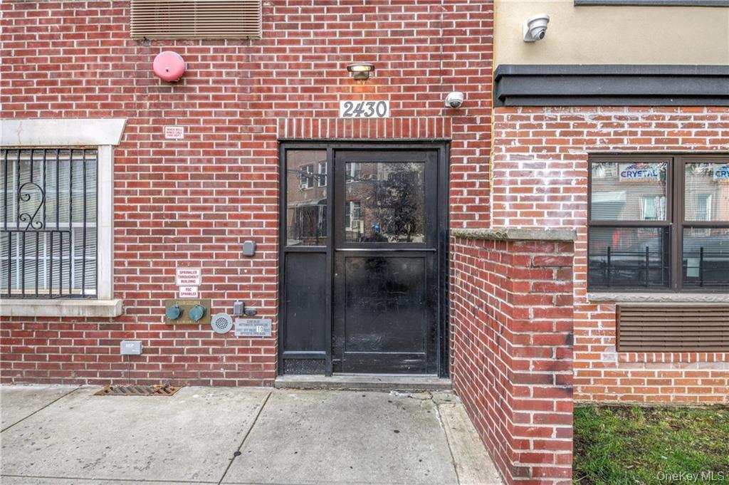 2430 Lyvere Street, Bronx, NY 10461