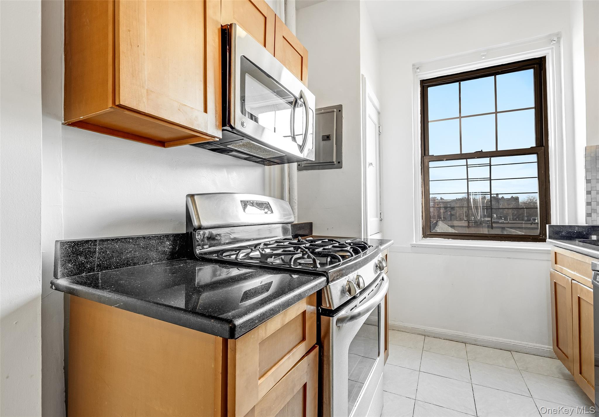 840 Bronx River Road # 4B, Bronxville, NY 10708