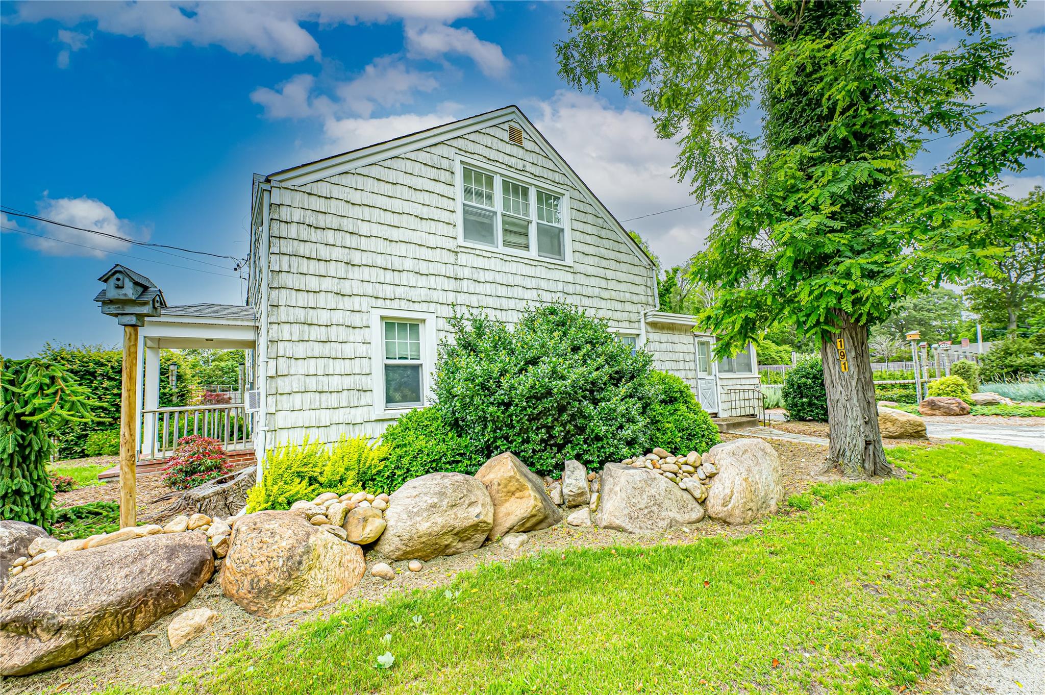 185-191 N Country Road, Mount Sinai, NY 11766