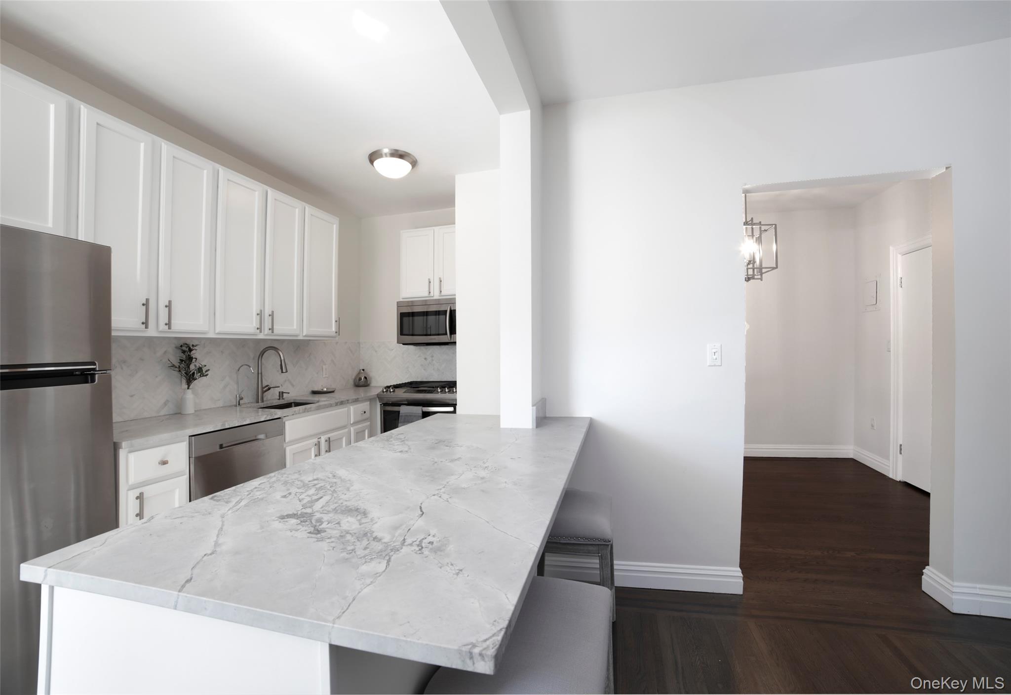 472 Gramatan Avenue # F3, Mount Vernon, NY 10552