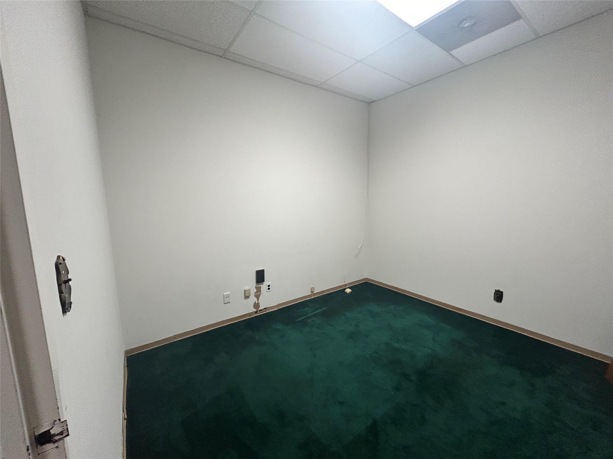 10 Cedar Swamp Road # Suite 1, Glen Cove, NY 11542