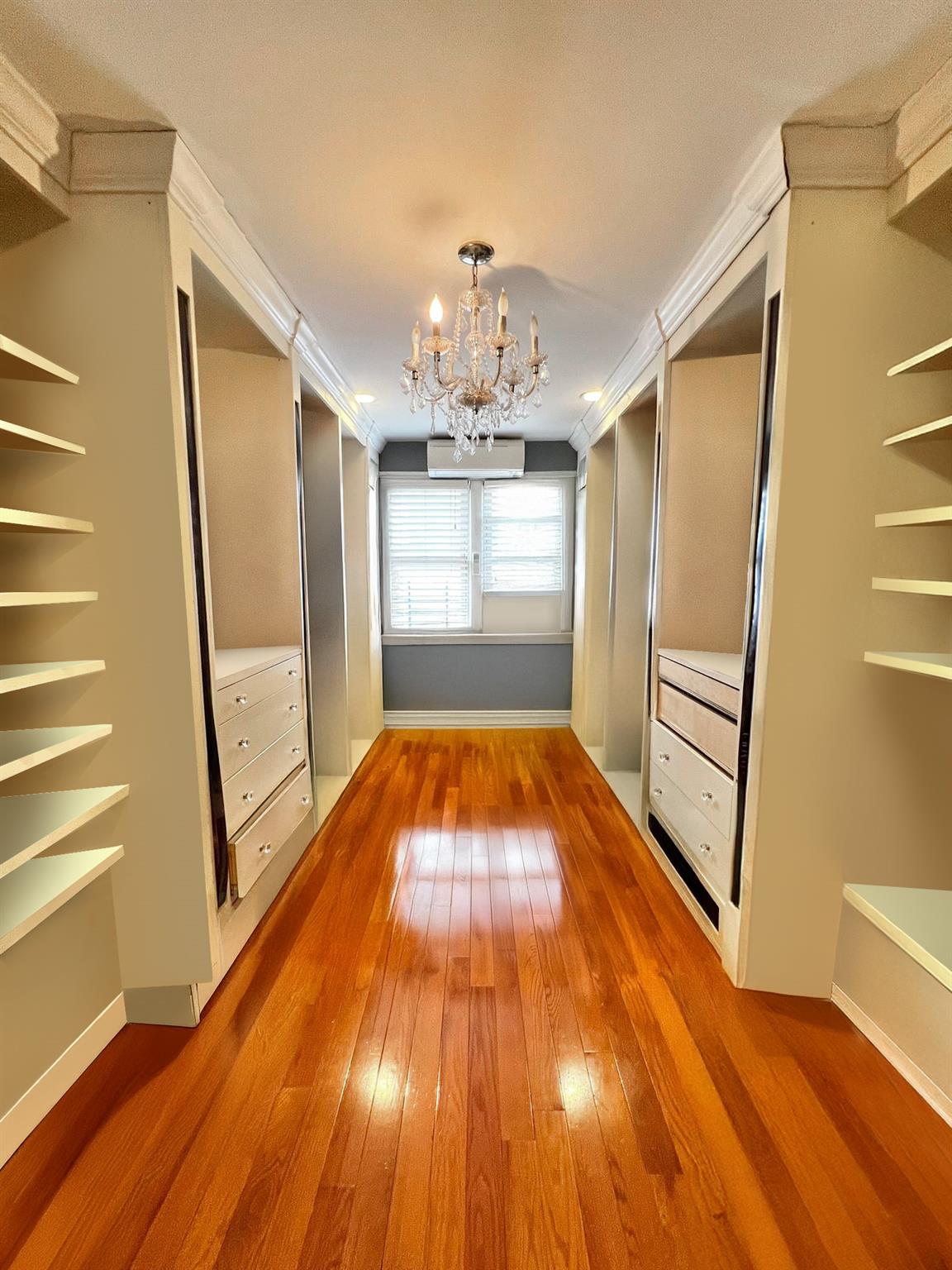 9317 201 Street, Hollis, NY 11423