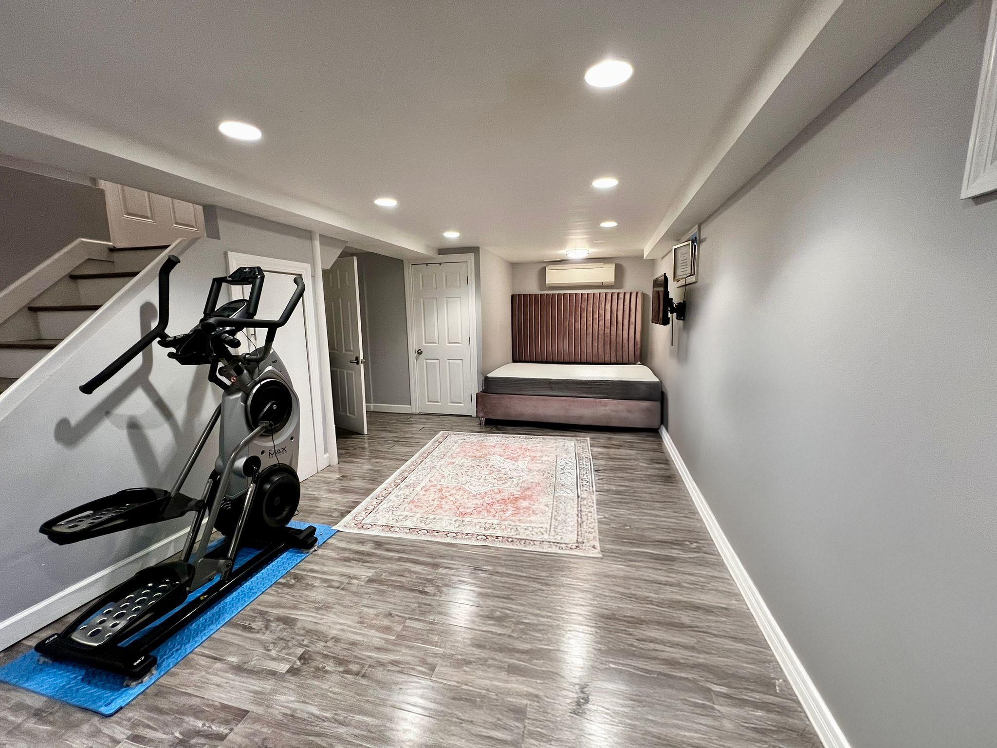 9317 201 Street, Hollis, NY 11423