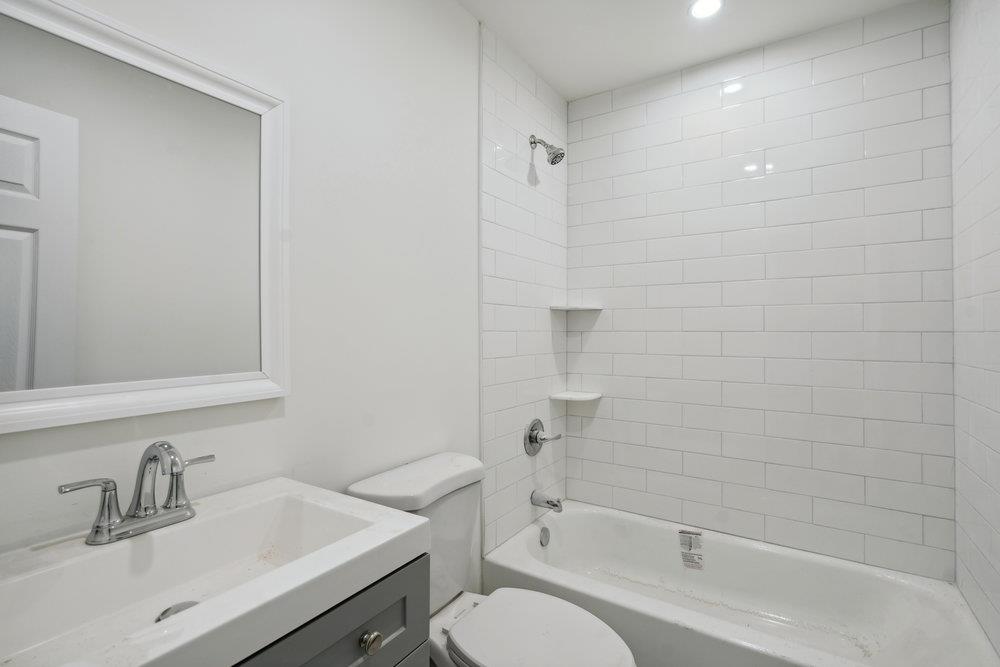 122 Myrtle Avenue, West Islip, NY 11795