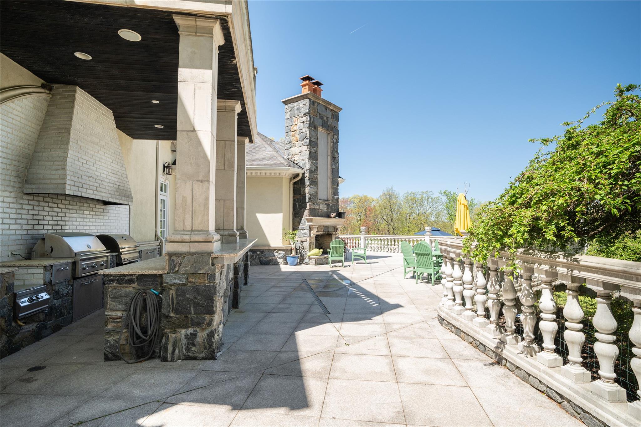 172 Clausland Mountain Road, Blauvelt, NY 10913