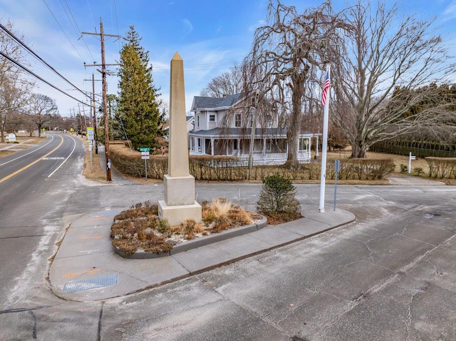 200 Village Lane, Orient, NY 11957