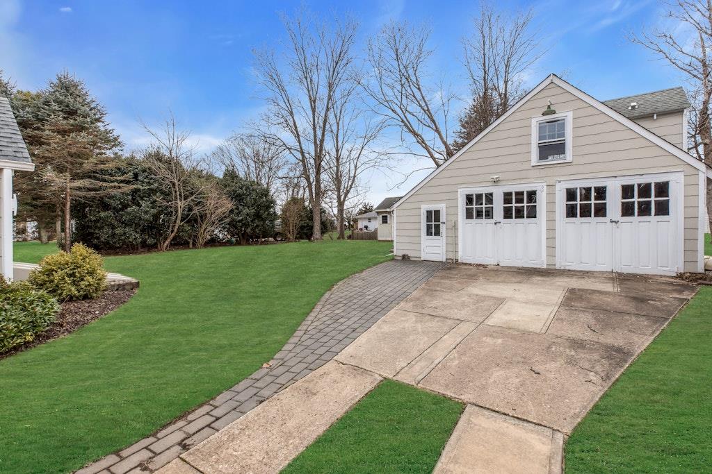 200 Village Lane, Orient, NY 11957