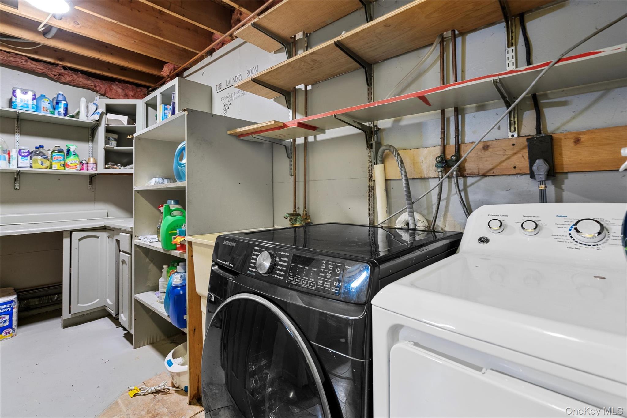 4 Thistle Lane, Middletown, NY 10940