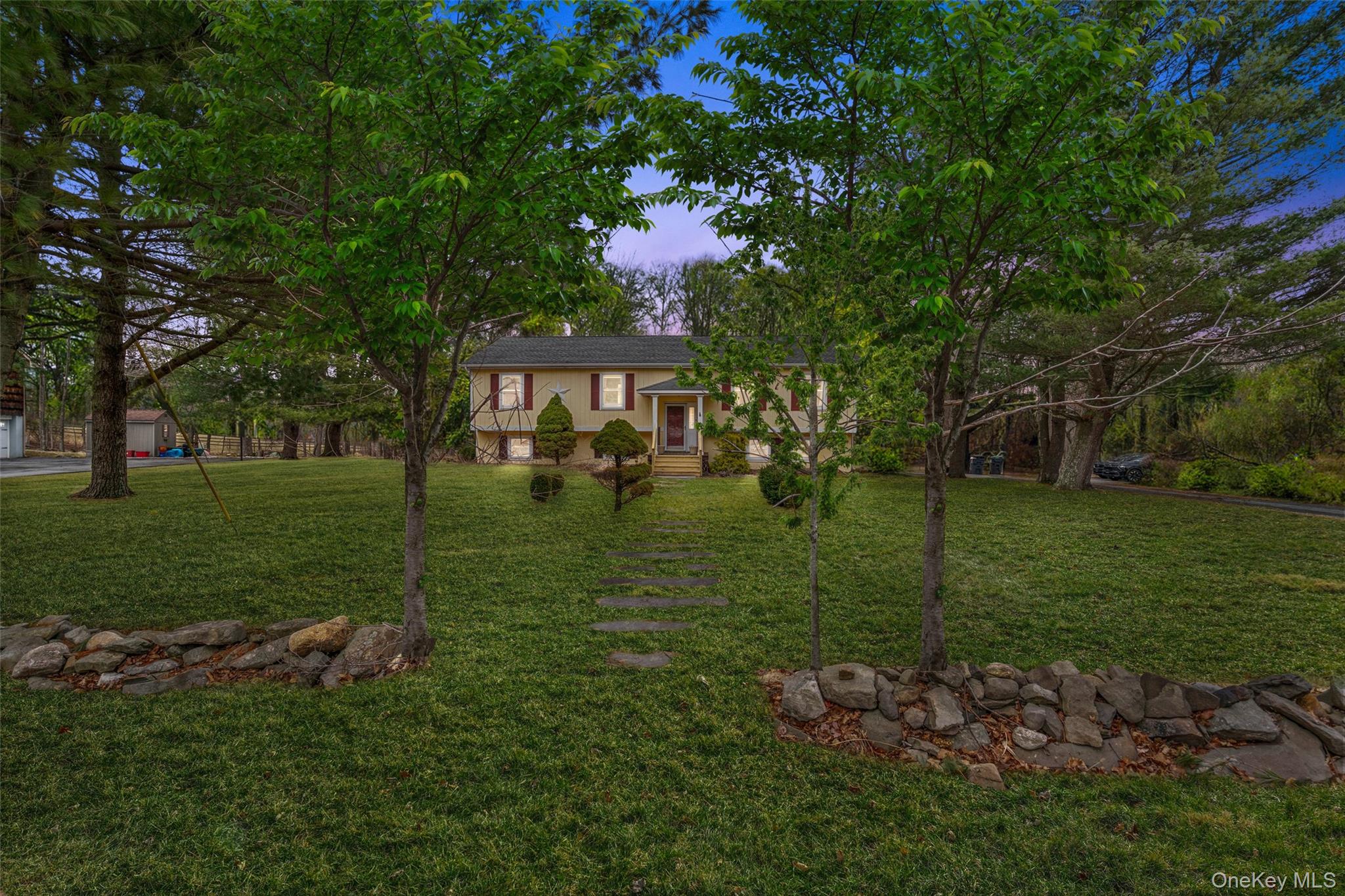 4 Thistle Lane, Middletown, NY 10940