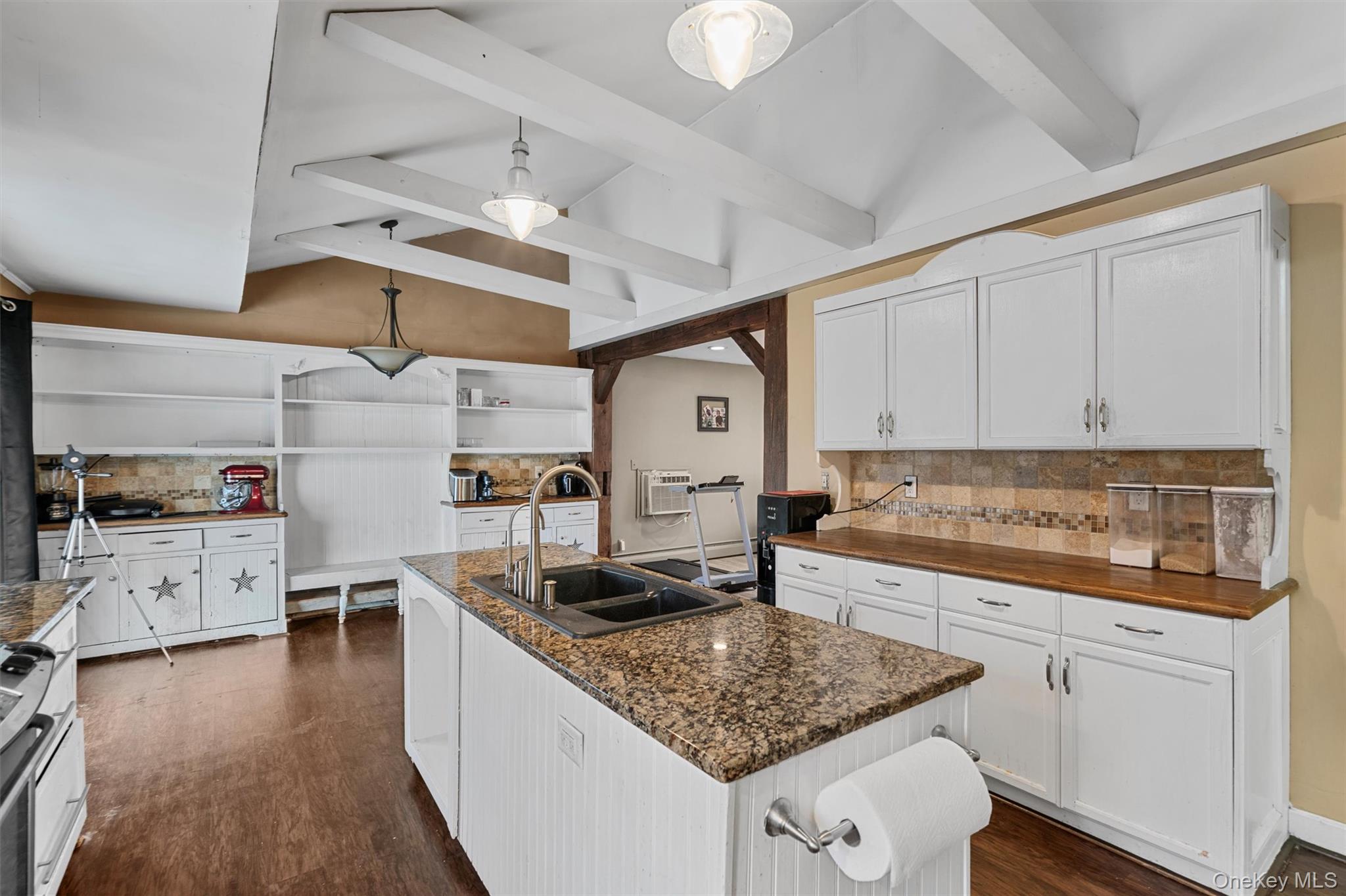 4 Thistle Lane, Middletown, NY 10940