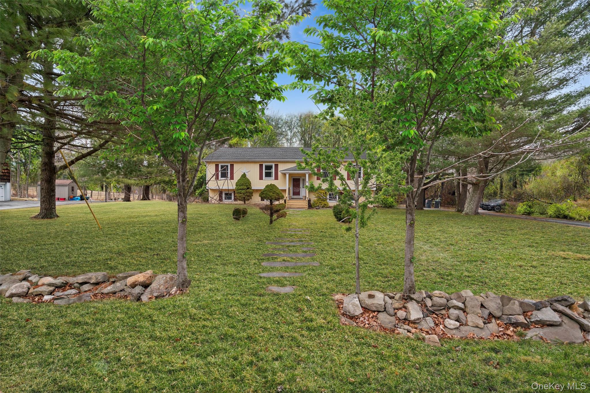 4 Thistle Lane, Middletown, NY 10940