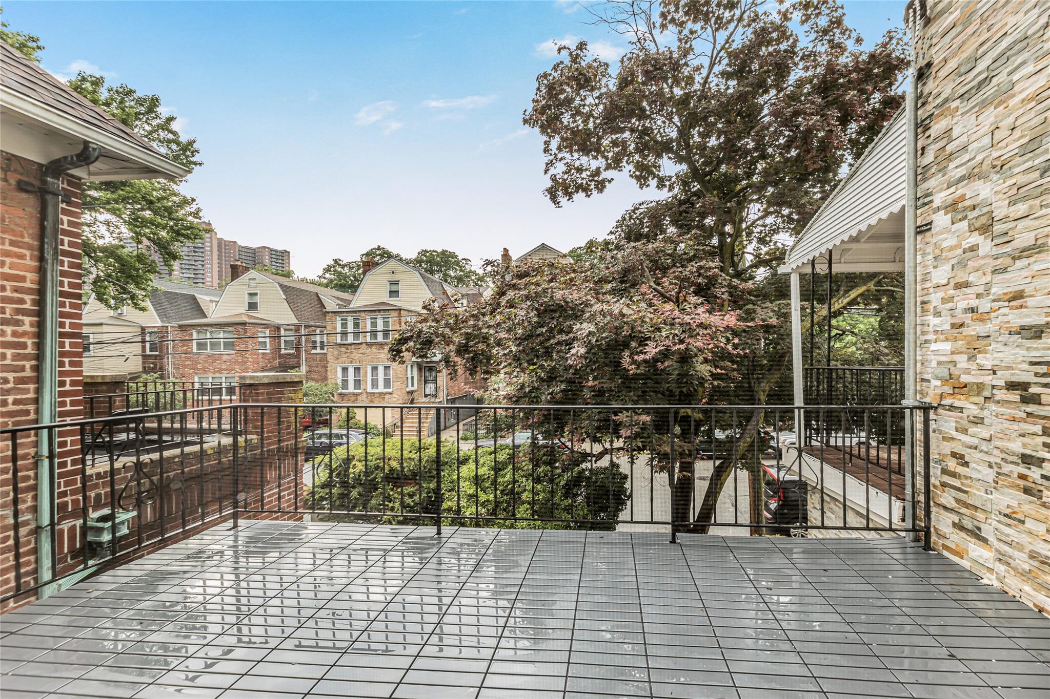 6140 Delafield Avenue, Bronx, NY 10471