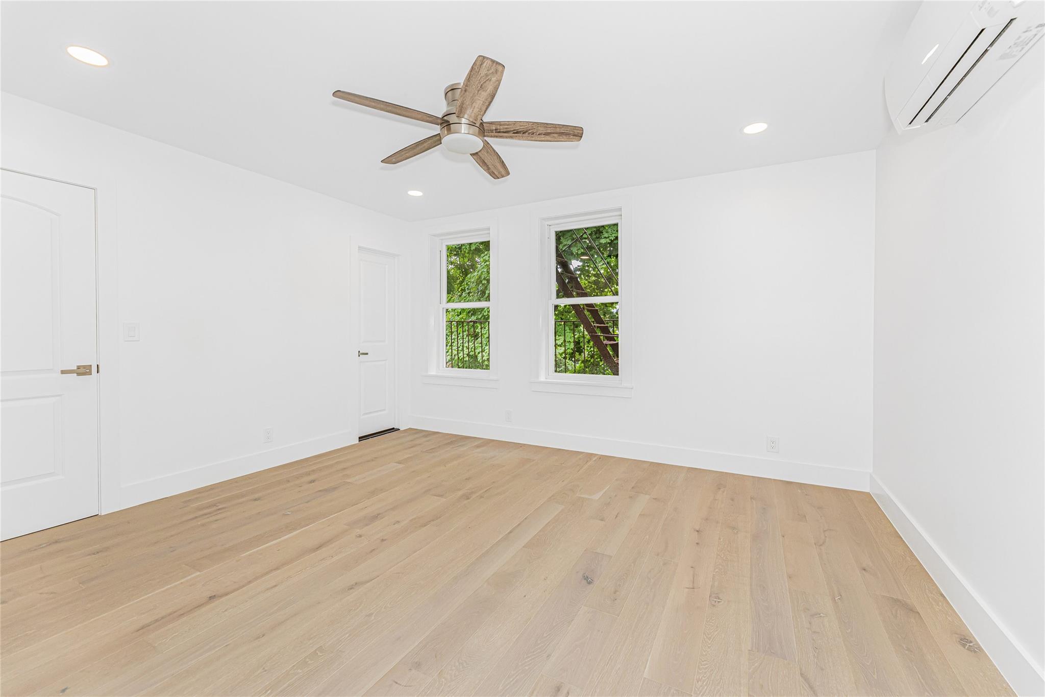 6140 Delafield Avenue, Bronx, NY 10471