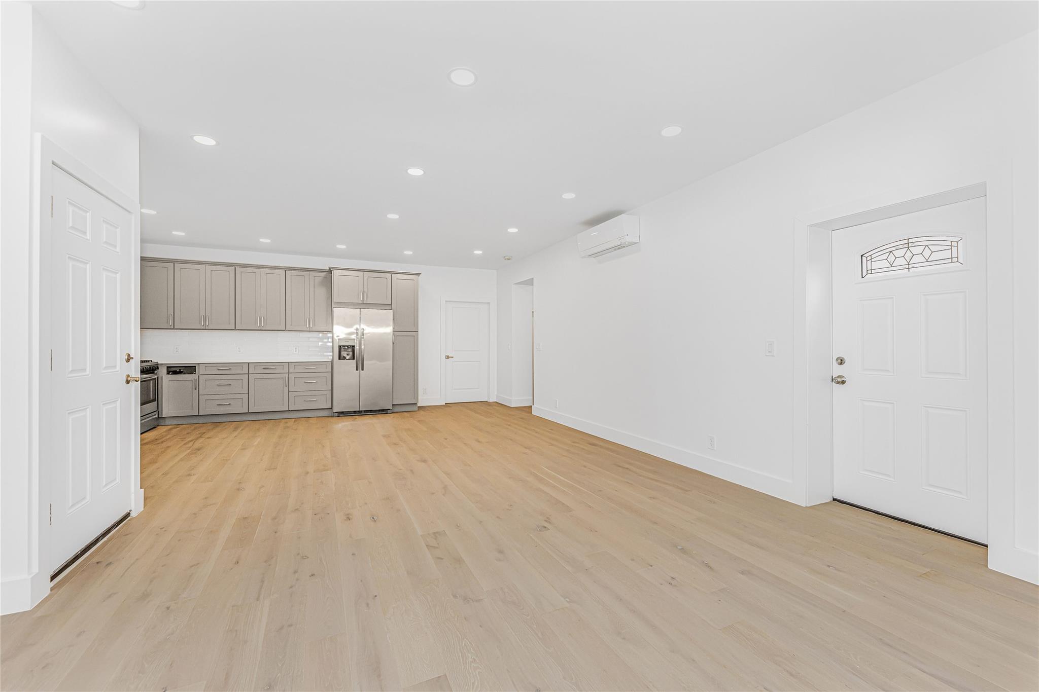 6140 Delafield Avenue, Bronx, NY 10471