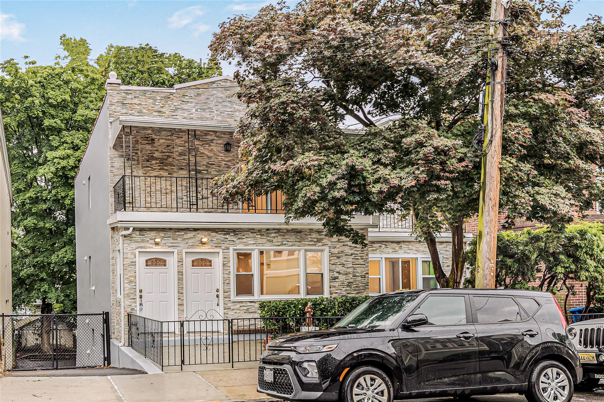 6140 Delafield Avenue, Bronx, NY 10471