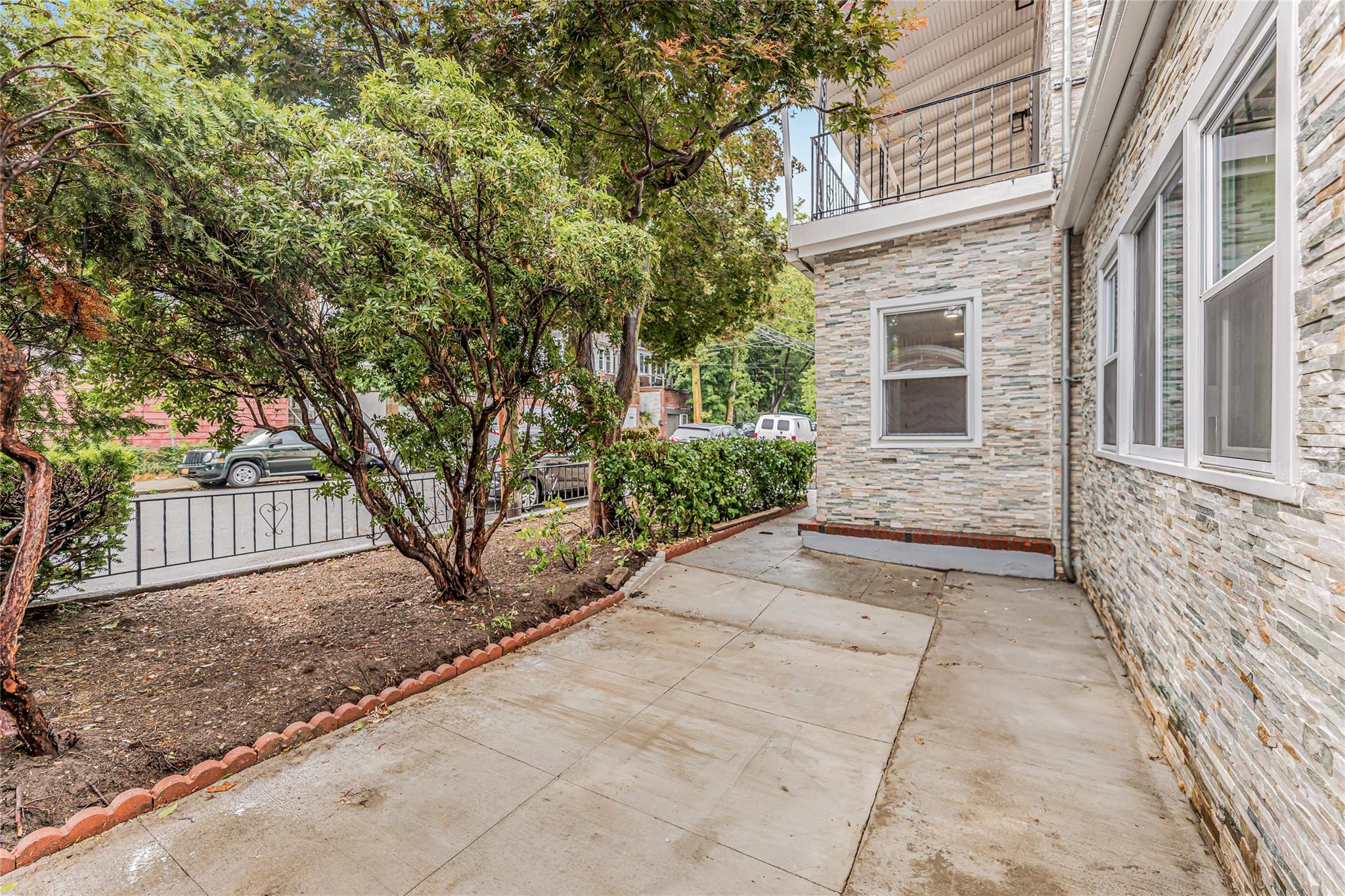 6140 Delafield Avenue, Bronx, NY 10471