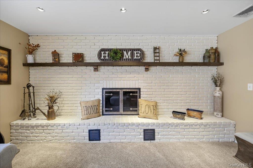 3 Evergreen Court, Montebello, NY 10901