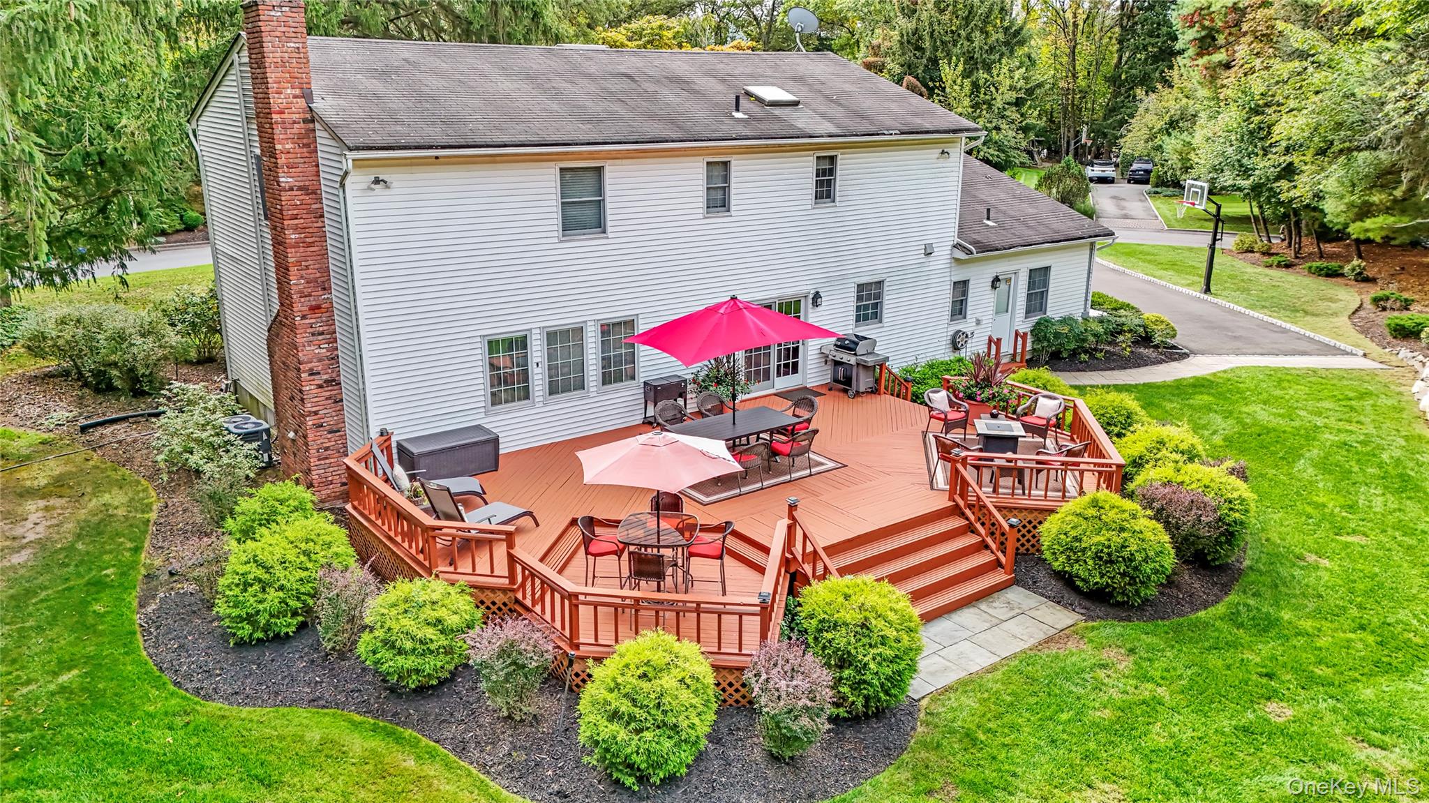 3 Evergreen Court, Montebello, NY 10901