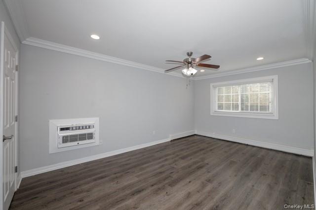 552 New Highway # 2-2d, Hauppauge, NY 11788