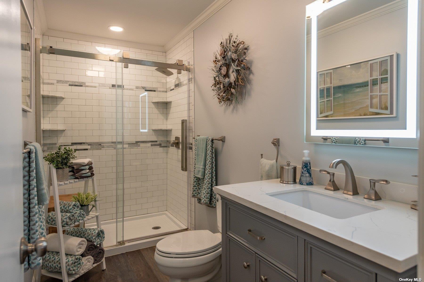 254 Meeting House Creek Road, Aquebogue, NY 11931