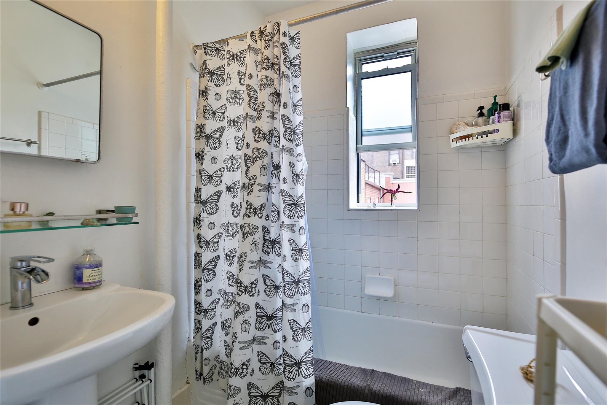 212 East 13th Street # 4C, New York (Manhattan), NY 10003