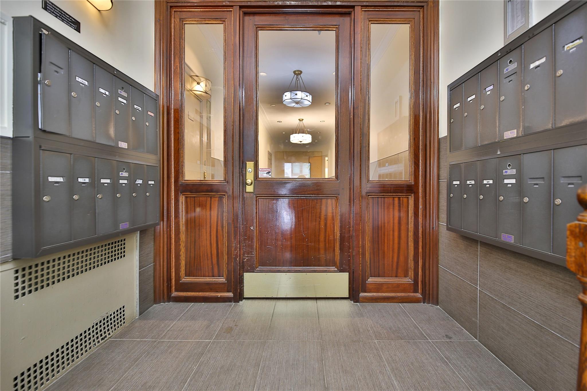 212 East 13th Street # 4C, New York (Manhattan), NY 10003