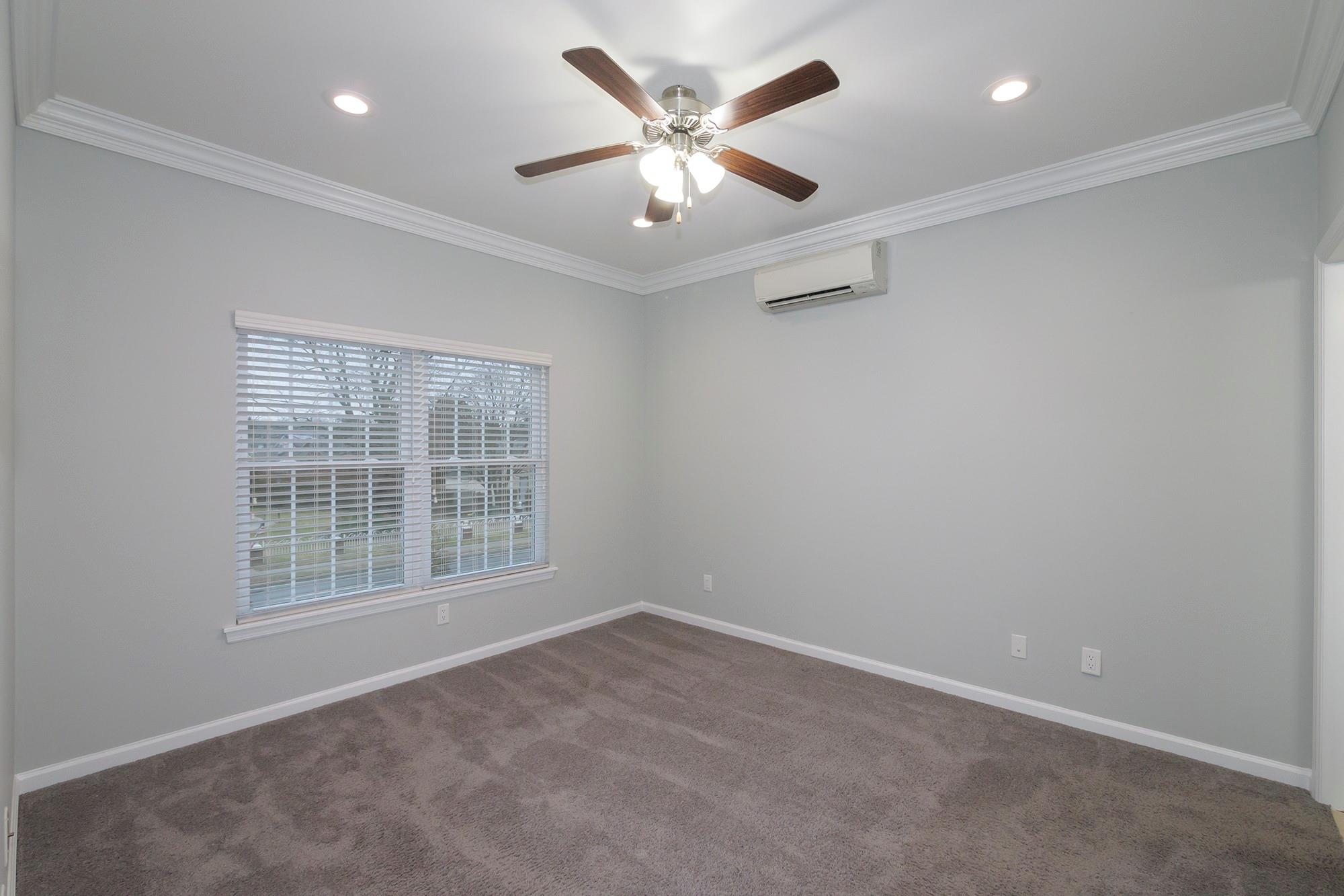 115 Evergreen Street # 106, West Babylon, NY 11704
