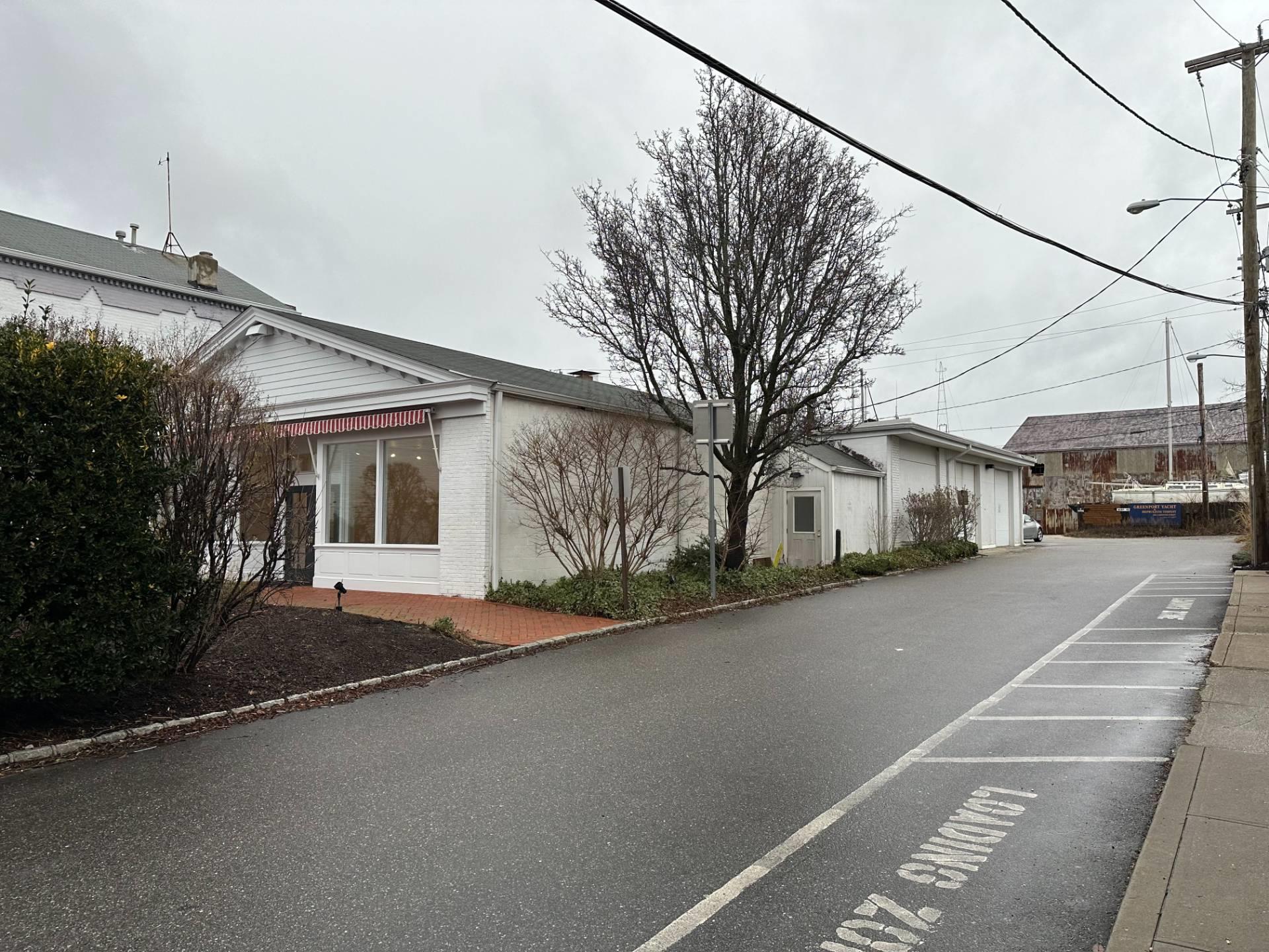 200 Main Street, Greenport, NY 11944